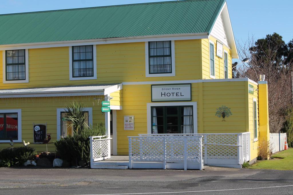 Stony River Hotel Okato Exterior foto